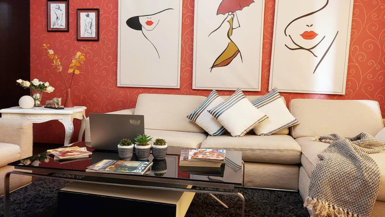 Spacious Family-Friendly Apartment In The Heart Of Bllok Tirana Exteriér fotografie